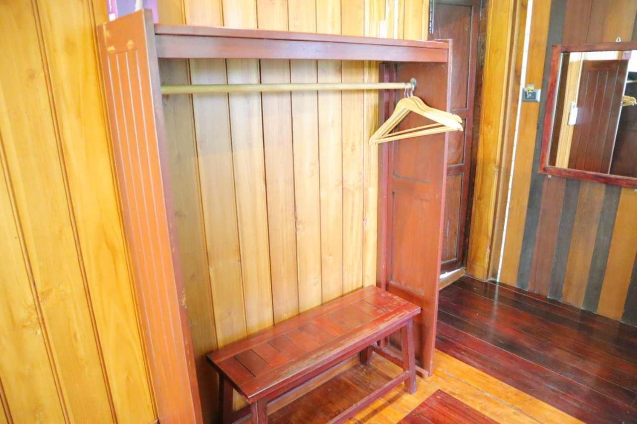 Srisanor Boutique Hotel Prachuap Khiri Khan Ngoại thất bức ảnh