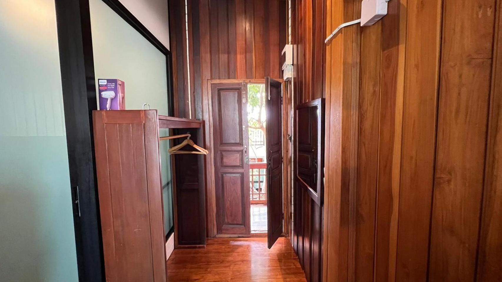 Srisanor Boutique Hotel Prachuap Khiri Khan Ngoại thất bức ảnh